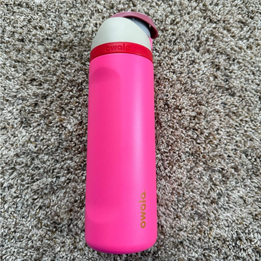 Owala Pink 24oz Insulated Water Bottle